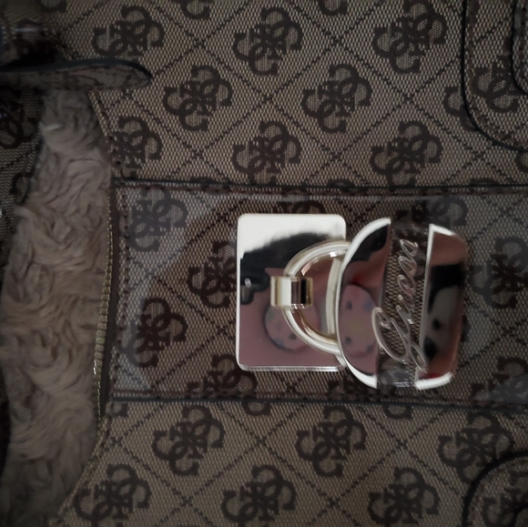 Guess medium size purse #retro - Picture 2 of 3